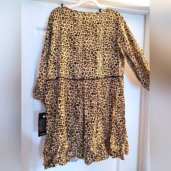 Loralette Smock Cheetah Dress with Fitted 3/4 Sleeves By City Chic - Picture 8 of 10